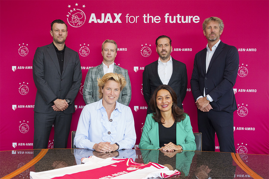 ABN AMRO en Ajax verlengen samenwerking met nog eens drie jaar