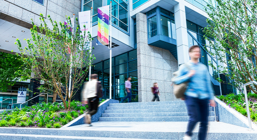 Moet de Volksbank een beursgang maken? 