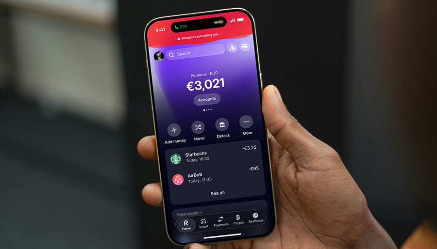 Revolut bewapent klanten tegen AI-fraude met realtime gesprekscheck