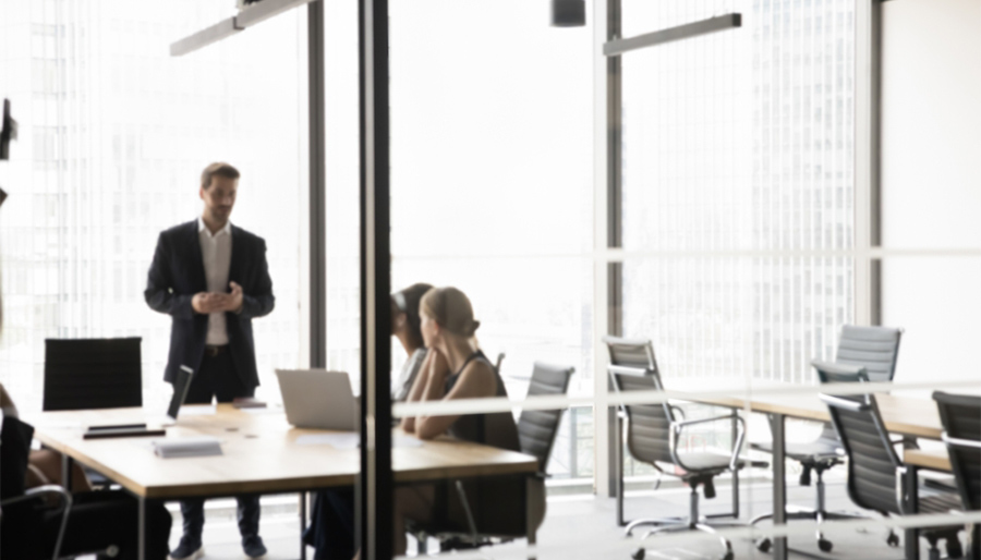 Banken verdelen opleidingsbudget over AI, klantloyaliteit en bestrijding van financiële criminaliteit