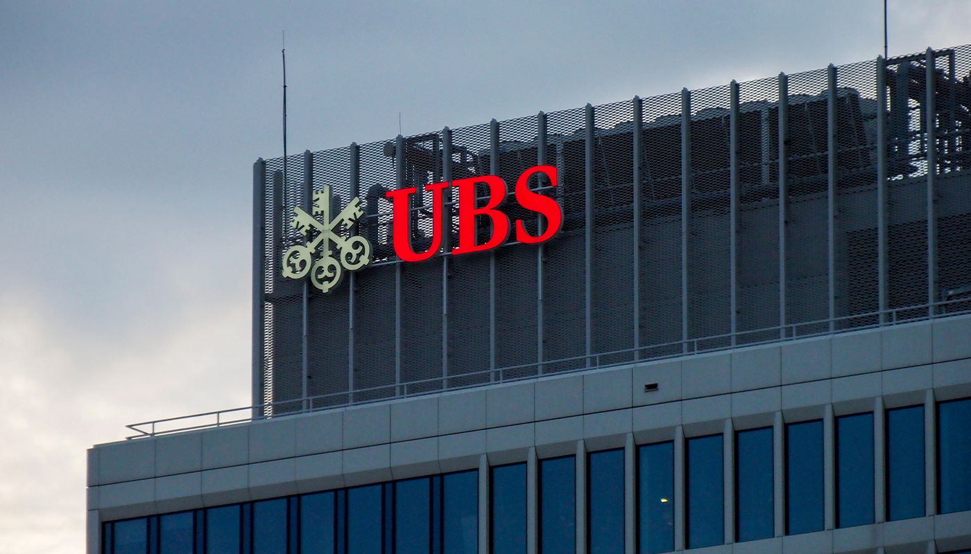 UBS schikt voor €5 miljoen voor zwartspaarhulp Credit Suisse