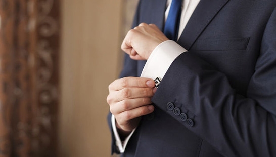 Kleding bankiers soberder om vertrouwen te wekken