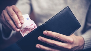 Belgen betalen steeds meer met contant geld