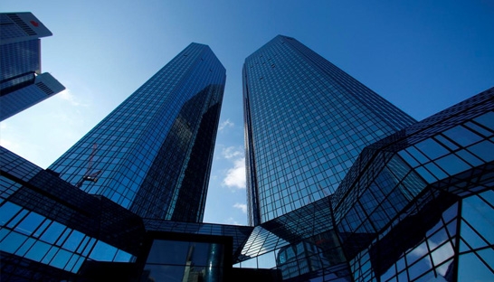 Deutsche Bank saneert duizenden banen