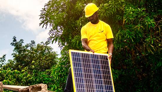 Ontwikkelingsbank FMO investeert in zonne-energie in Ivoorkust