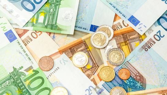 Knab: ‘Ruim helft Nederlanders ziet contant geld voor 2030 verdwijnen’
