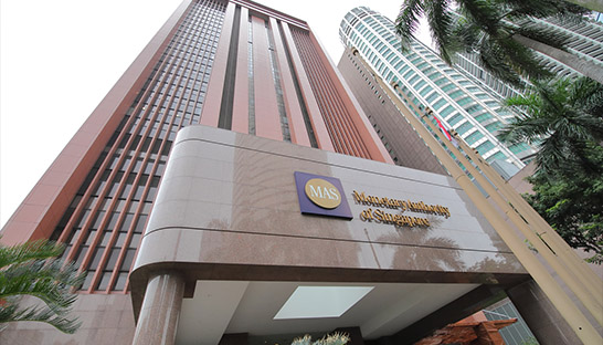 Singaporese Centrale Bank start onderzoek naar rol van banken in witwasschandaal van $1,8 miljard 
