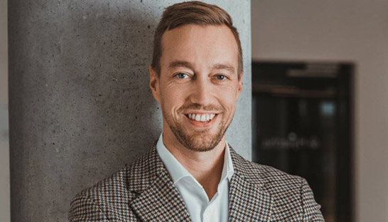 Auke Dirkmaat volgt Adriaan Hoogduijn op als CEO van Hyarchis 