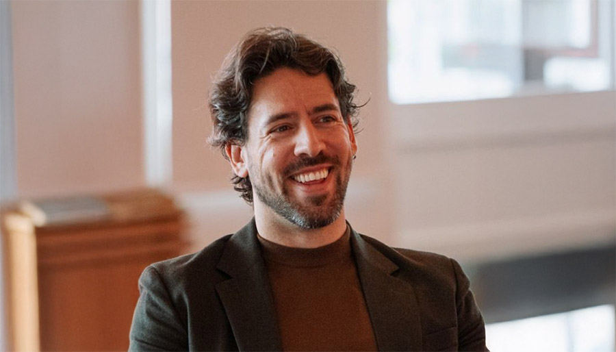 Beleid, security en training helpen financiële organisaties bij AI- en toekomstige quantumtechnologie  