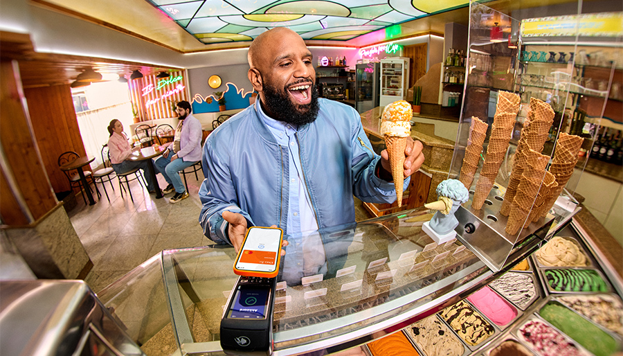 ‘Koop, rond af en beleg’: Willie Wartaal rapt in klare taal over ING’s belegfunctie