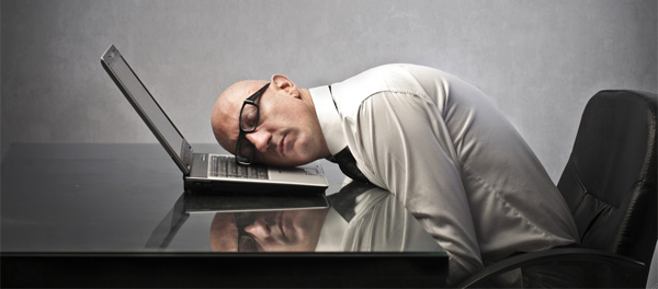 Slapende bankmedewerker