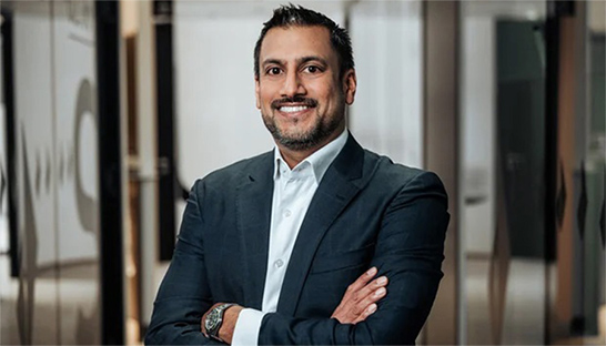 Knab vult CEO-positie tijdelijk in met Sat Shah Knab vult CEO-positie tijdelijk in met Sat Shah